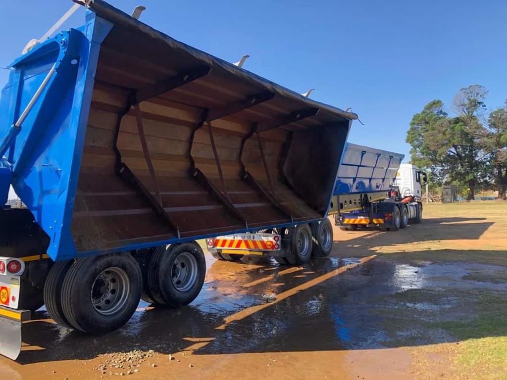 34 ton side tipper trucks for hire